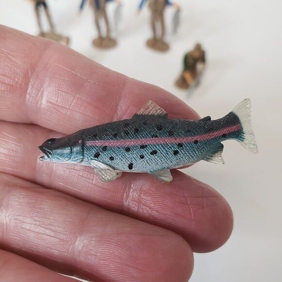 Vintage Lot of 9 Popak Fishermen Cake Topper Figures 2" Fish Fishing Decor - Picture 4 of 8